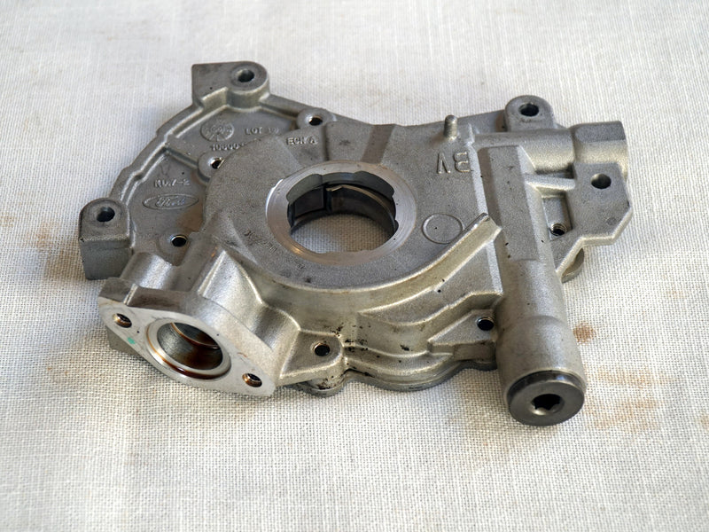 Ford OEM Oil Pump for 2005-10 Mustang GT 4.6L 3v (used)